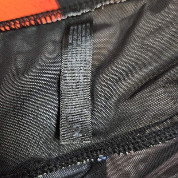 Colocean Colorful Abstract One Piece Swimsuit Tummy Control Size 18/20 Plus - Picture 9 of 10